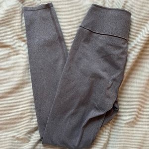 uniqlo gray leggings